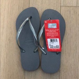 BNWT Havaianas